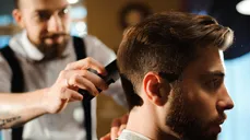 Desde $14: Corte y Pedicure Spa para Hombres