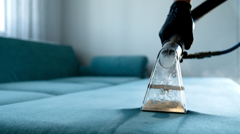 Desde $8: Limpieza de Sillas y Sofás