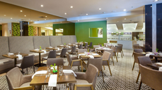 Paga $19: Buffet Internacional