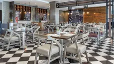 Paga $19: Almuerzo Buffet Internacional